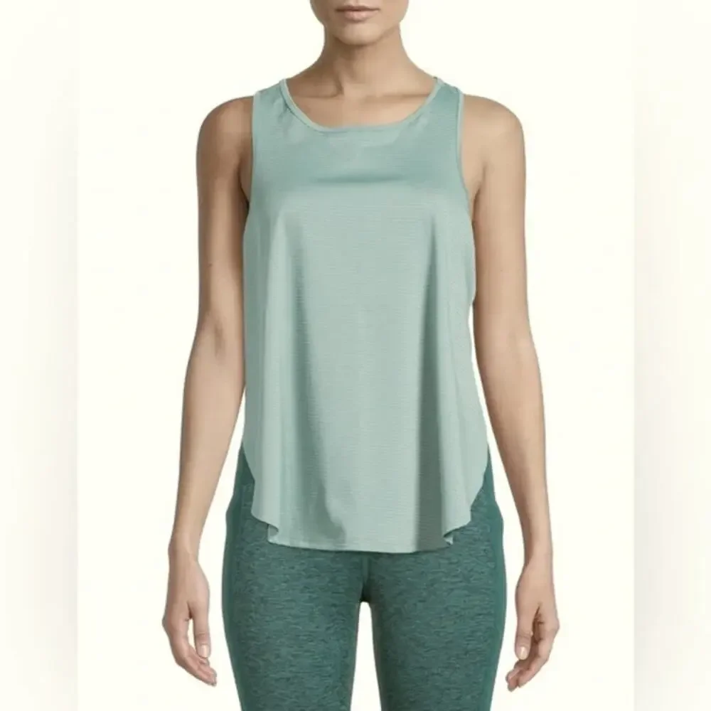 NWT Avia Light Sage Green Commuter Sleeveless Tank Top Women's Size Small
